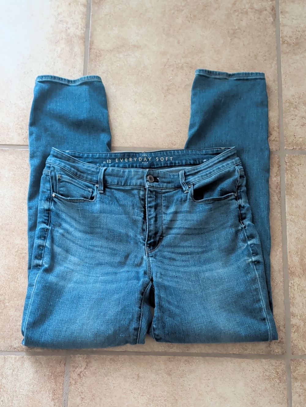 White House Black Market Women's Blue Skinny Jeans